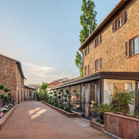 Borgo Tre Vaselle 5* Torgiano